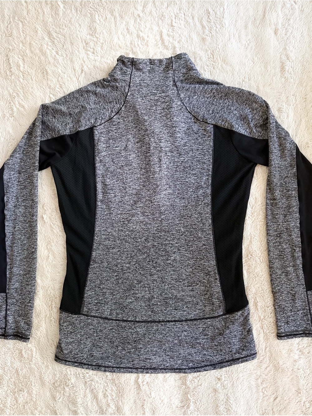 Athleta Running Wild Half Zip Pullover Gray Black Mesh Athletic Top M - Picture 4 of 4